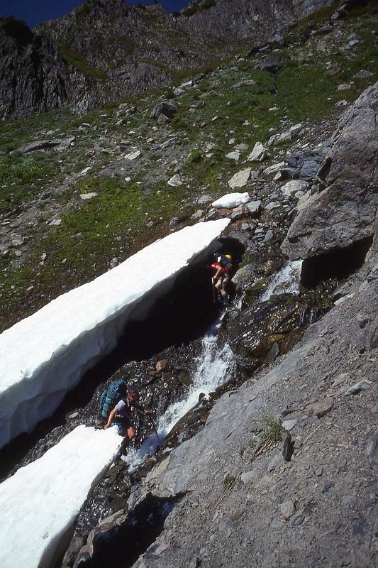Bailey Trav 030 Aug-1989 Steep Traversing.jpg